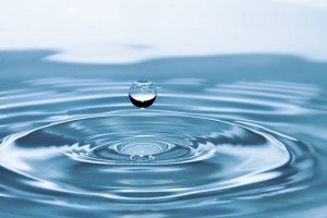 water bounce in motion